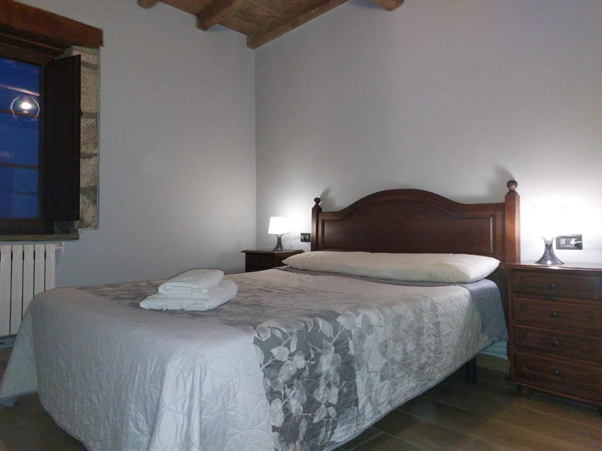 La Venta Celta Hotel O Cebrero Luaran gambar